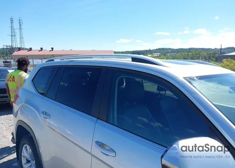 2018 Volkswagen Atlas 3.6L V6 Sel из США, поврежденный, VIN 1V2MR2CA7JC562158